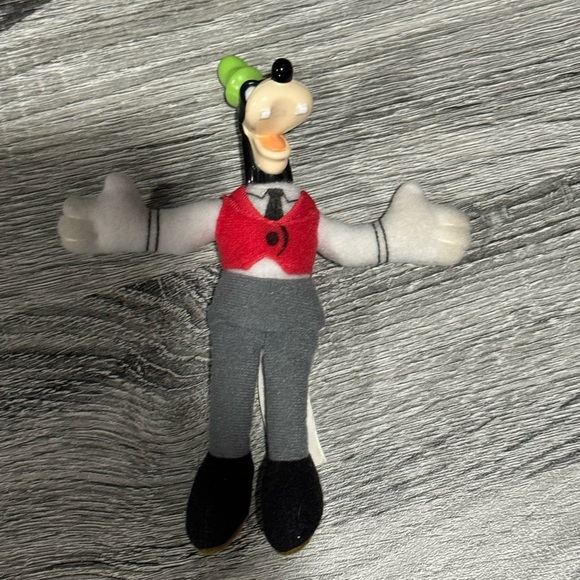 McDonald’s | Disney’s House of Mouse: Goofy (2001) - Collectible Happy Meal Toy - Picture 3 of 11